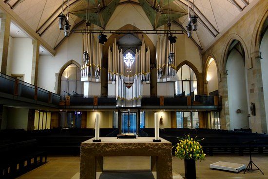 Collegiate Church of the Holy Cross